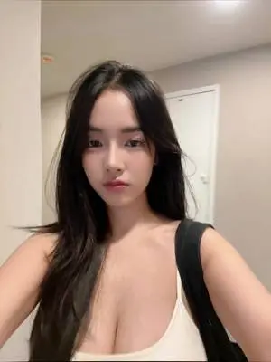 Kunjungi akun @nubnueng.aaa di TikTok