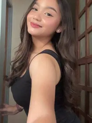 Kunjungi akun @micahzilmar di TikTok