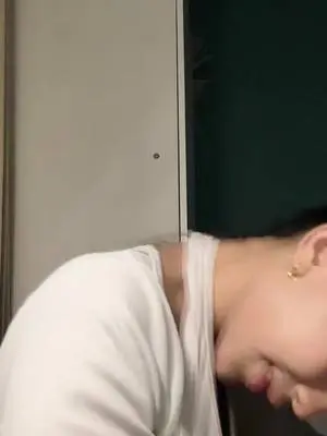 Kunjungi akun @rikagusrianireal08 di TikTok