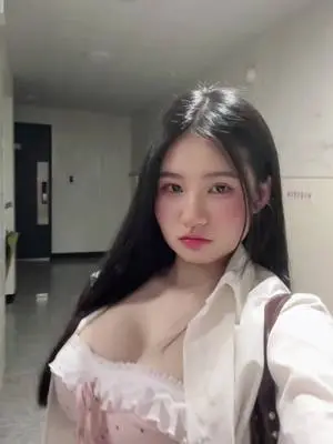 Kunjungi akun @mytay.1995 di TikTok