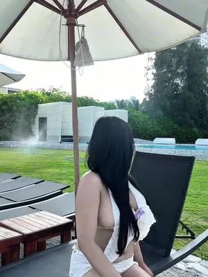 Kunjungi akun @melody40kg di TikTok