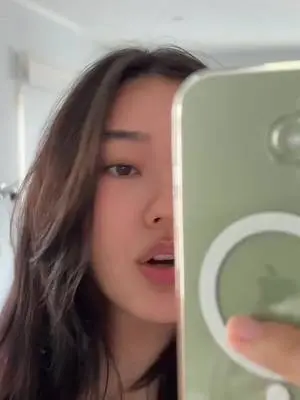 Kunjungi akun @jul1av2 di TikTok