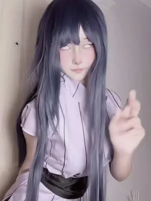 Kunjungi akun @nemuieiei3 di TikTok