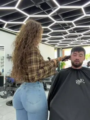 Kunjungi akun @evanamariaaa di TikTok