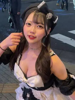 Kunjungi akun @__0725kcal__ di TikTok