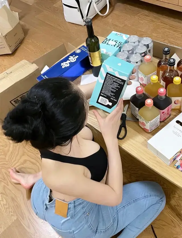 Kunjungi akun @orian078 di TikTok