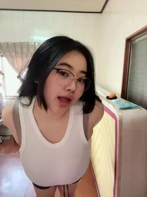 Kunjungi akun @libraaaaa_1010 di TikTok