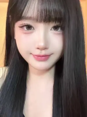 Kunjungi akun @1babey9 di TikTok