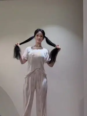 Kunjungi akun @jun66420 di TikTok
