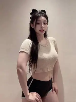 Kunjungi akun @chenggchengg.07 di TikTok