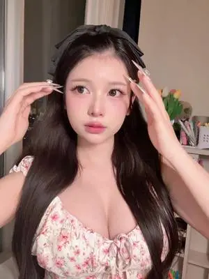 Kunjungi akun @milkjp8 di TikTok