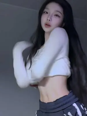Kunjungi akun @peri37528 di TikTok
