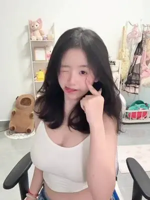 Kunjungi akun @homnaymuagidi di TikTok