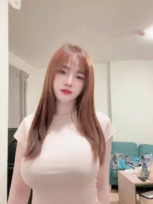 Kunjungi akun @fahfhan di TikTok