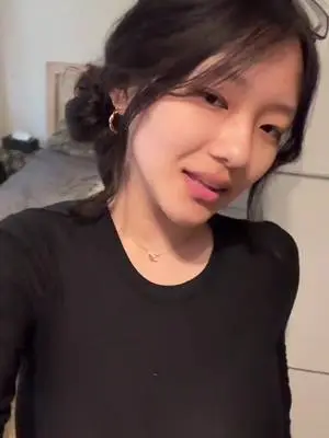 Kunjungi akun @spiderraii di TikTok