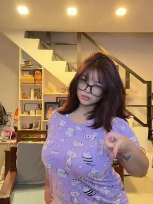 Kunjungi akun @shaobaobaoo di TikTok