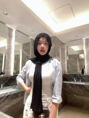 Kunjungi akun @f4irydimpese di TikTok