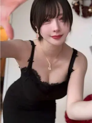 Kunjungi akun @bakuuu78_ di TikTok