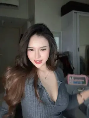 Kunjungi akun @nukeardlaa di TikTok