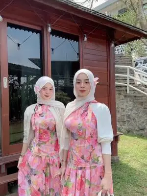 Kunjungi akun @ayydasvya di TikTok
