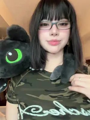 Kunjungi akun @damonfromheaven__ di TikTok