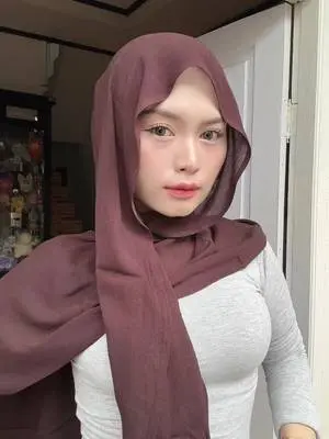 Kunjungi akun @dilaaprily di TikTok