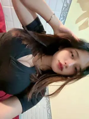 Kunjungi akun @mangopiyani di TikTok