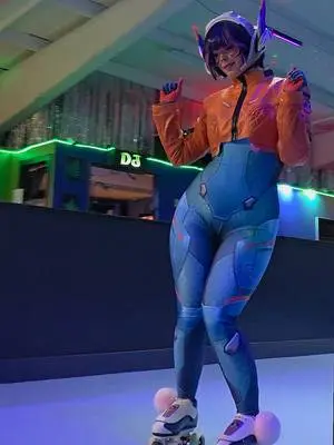 Kunjungi akun @athena_phorah di TikTok