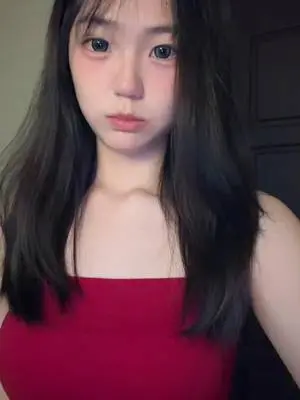 Kunjungi akun @xinling113_ di TikTok