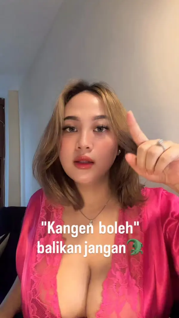 Kunjungi akun @yossi.ekapp di Instagram