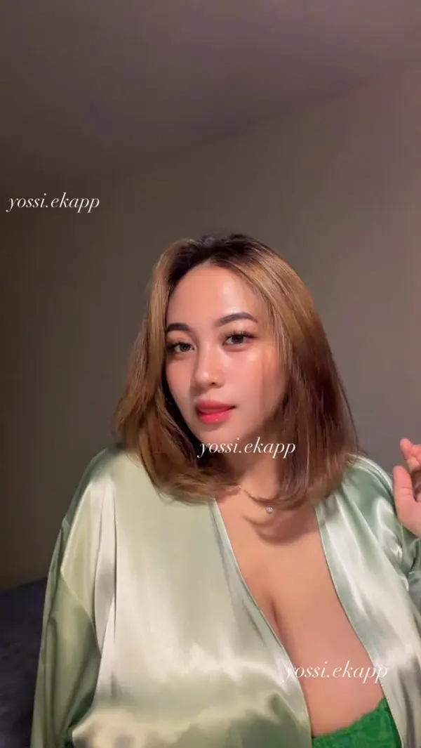 Kunjungi akun @yossi.ekapp di Instagram