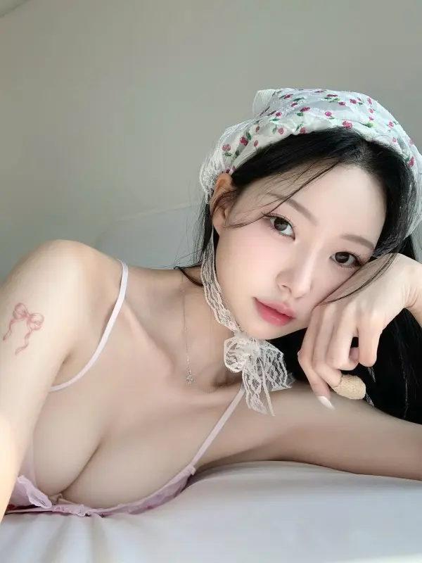 Kunjungi akun @its_x_yeseo di Instagram