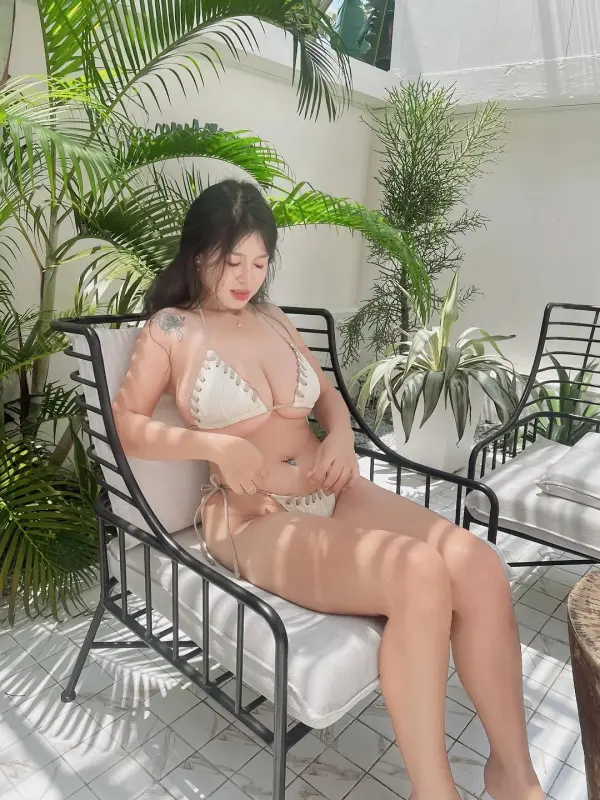 Kunjungi akun @mai.maichamai di Instagram