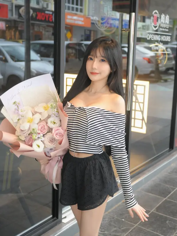 Kunjungi akun @huisunpang33 di Instagram