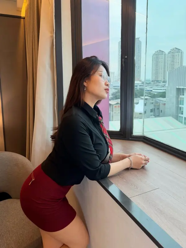 Kunjungi akun @verllya_ di Instagram