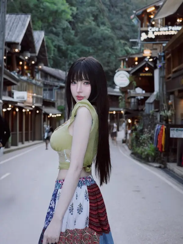 Kunjungi akun @fonmini_x di Instagram
