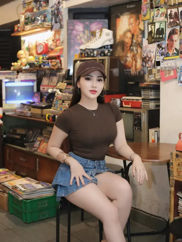 Kunjungi akun @dhian_sheptia di Instagram