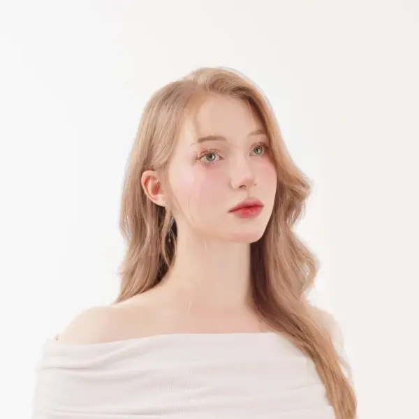 Kunjungi akun @itscarmylein di Instagram