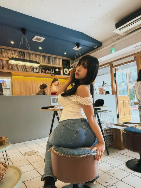 Kunjungi akun @kurisumi0330 di Instagram