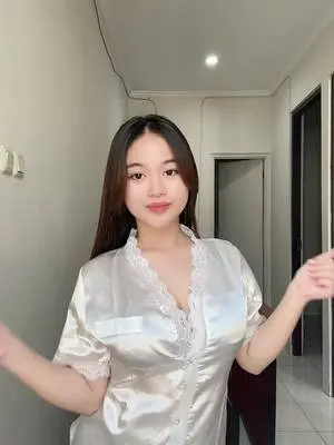 Kunjungi akun @alaa.sabillaa di TikTok