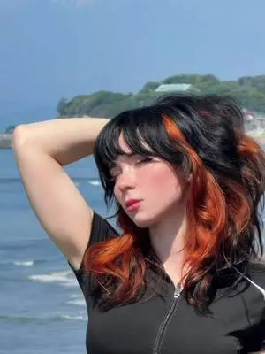 Kunjungi akun @swfx_real_fox di TikTok