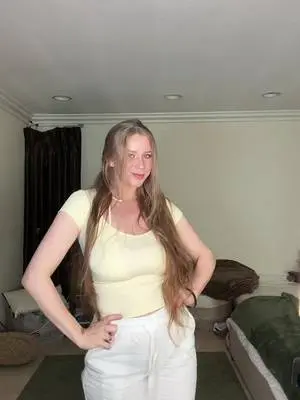 Kunjungi akun @notnenasmind di TikTok