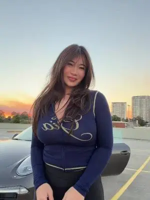 Kunjungi akun @itsrocketreyna di TikTok