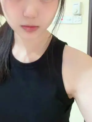 Kunjungi akun @xinling113_ di TikTok