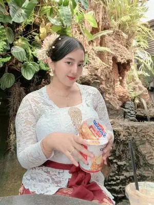 Kunjungi akun @user4ud4qzx6sq di TikTok