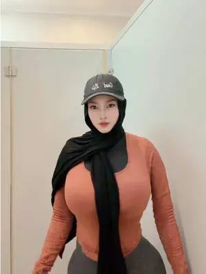 Kunjungi akun @iambear77 di TikTok