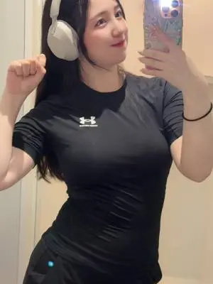 Kunjungi akun @_chiyuu_ di TikTok