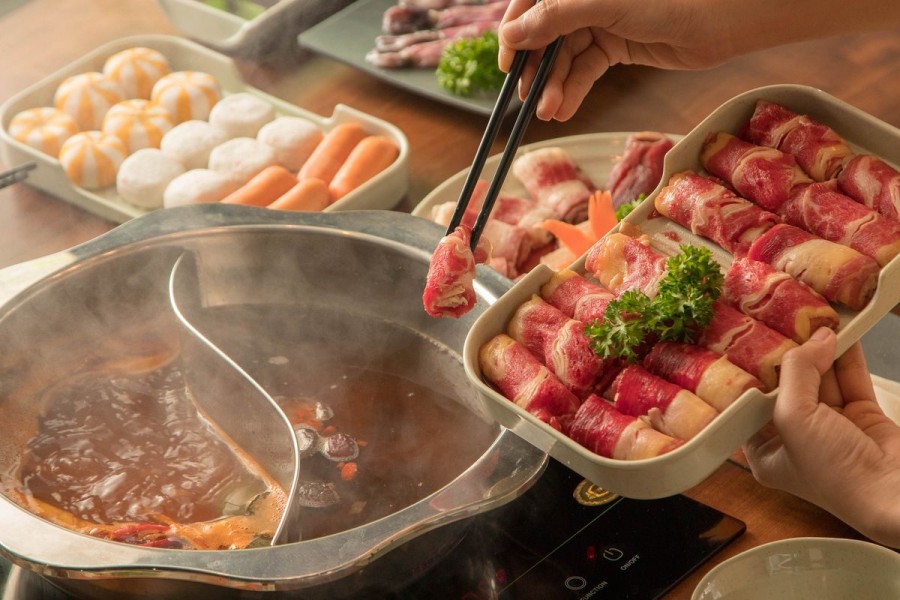 Kuah Hangat Penambah Energi! 5 Rekomendasi Tempat Makan Hot Pot Paling Enak dan Hits di Jakarta pastirumah.com