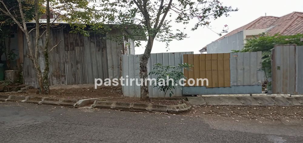Kavling Siap Bangun 530 m2 SHM Muka 14 Meter di Resort Dago Pakar Bdg