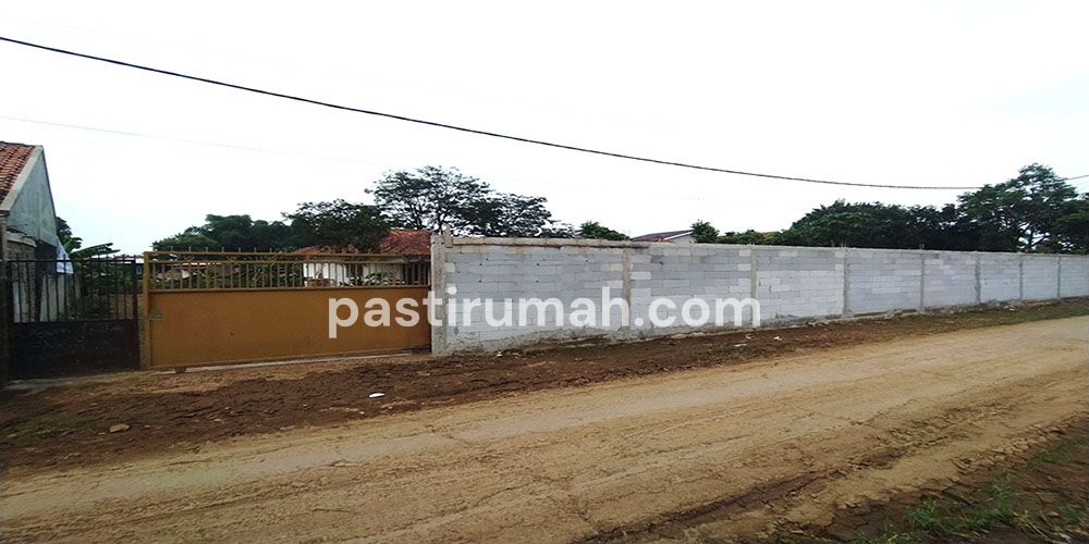 Tanah 1923 m2 SHM Bonus Rumah Dekat Stasiun Whoosh Tegalluar Bandung